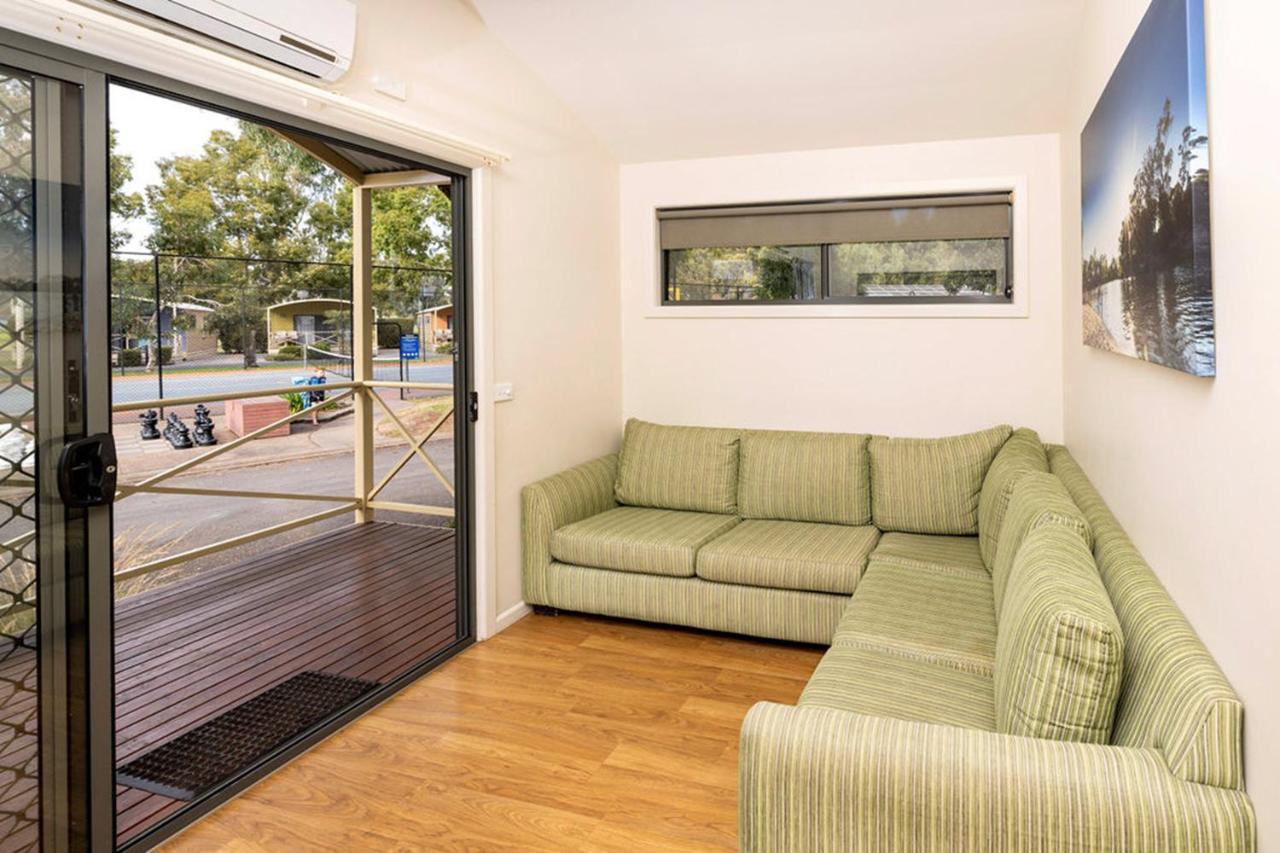 Big4 Deniliquin Holiday Park エクステリア 写真