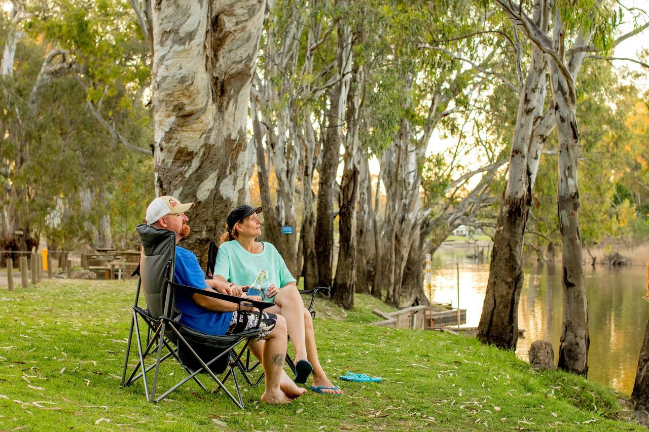 Big4 Deniliquin Holiday Park エクステリア 写真